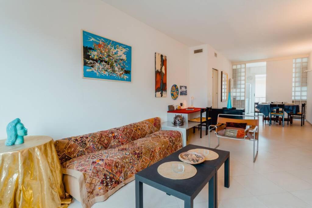 Grand Central Ventimiglia - Wifi & Parking المظهر الخارجي الصورة