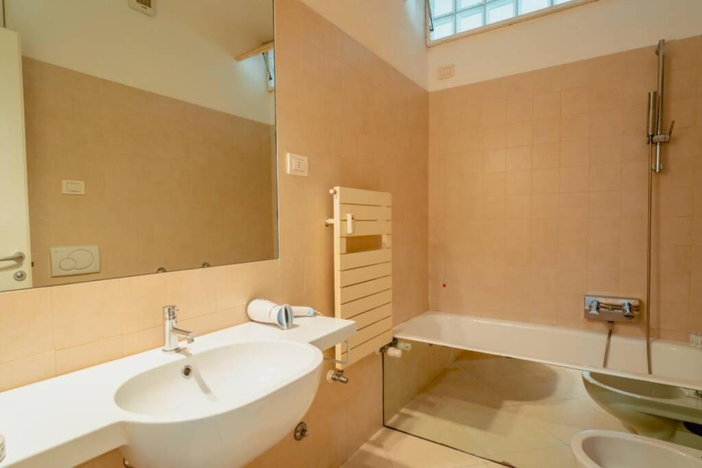 Grand Central Ventimiglia - Wifi & Parking المظهر الخارجي الصورة